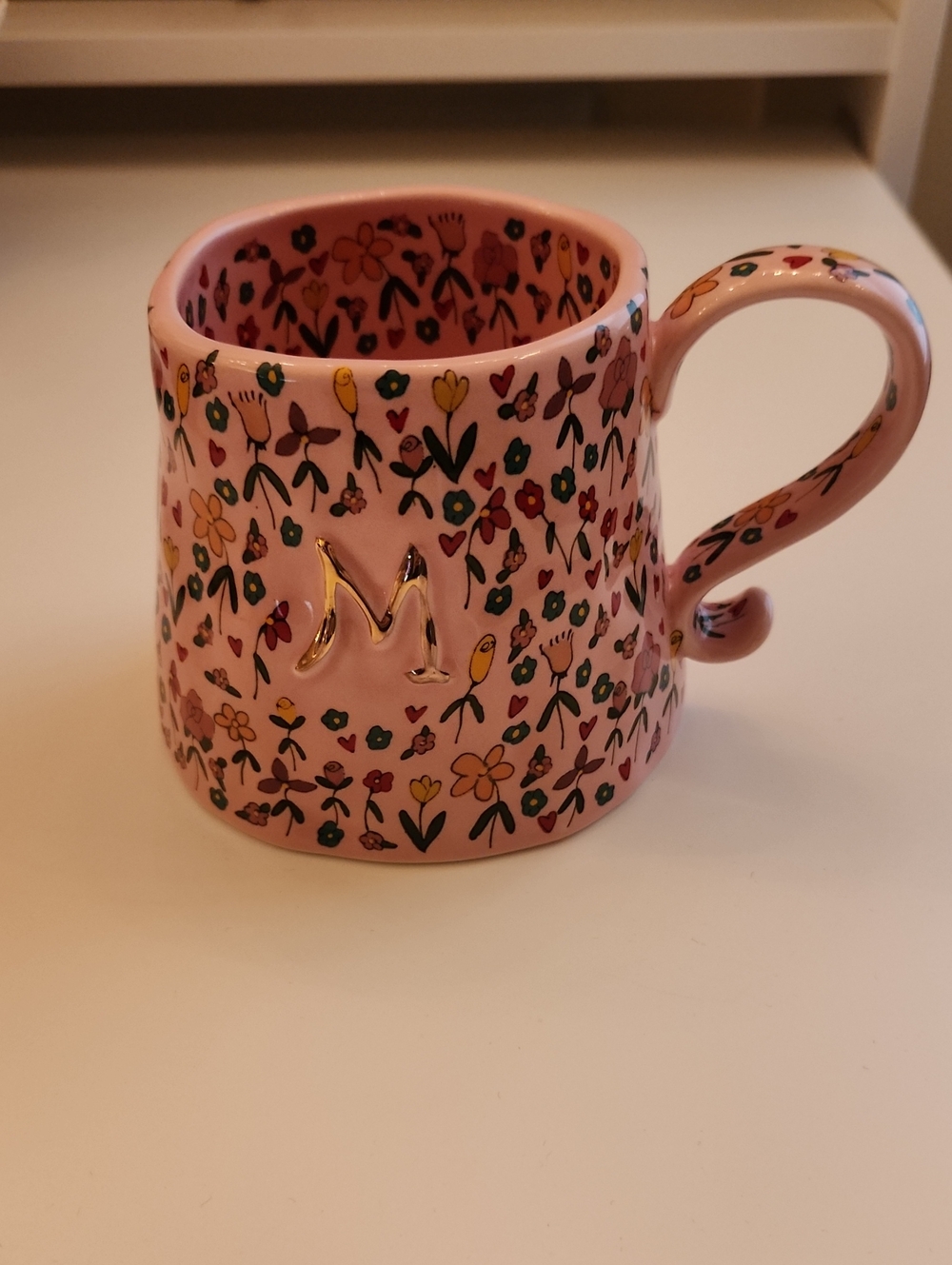 NWOT The Mud Fairy Stoneware 24k Gold Accent Monogram Mug (M)